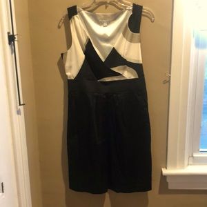 New York & Company sleeveless dress